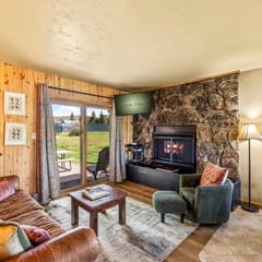 Knapsack- Newly updated mountain cabin!
