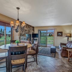 Lost Dog - Cozy home away from home
