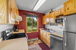 Independence - Cozy cabin, pet friendly, hot tub - Image 4