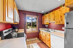 Jack Rabbit - Experience the beautiful Elk River - Image 5