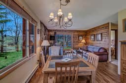 Eagle's Nest - 2 bed 2 bath cabin on the Elk River - Image 2