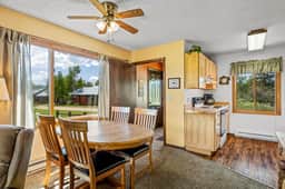 Hideaway - Cozy cabin in the great outdoors - Image 5