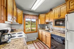 Greenville - Peaceful mountain escape - Image 5