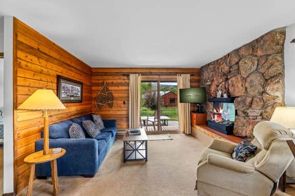 Independence - Cozy cabin, pet friendly, hot tub - Image 2