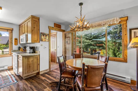 Riverhouse - Fireplace, kitchen, pet friendly! - Image 3