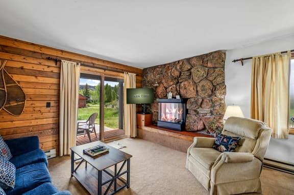 Independence - Cozy cabin, pet friendly, hot tub - Image 1